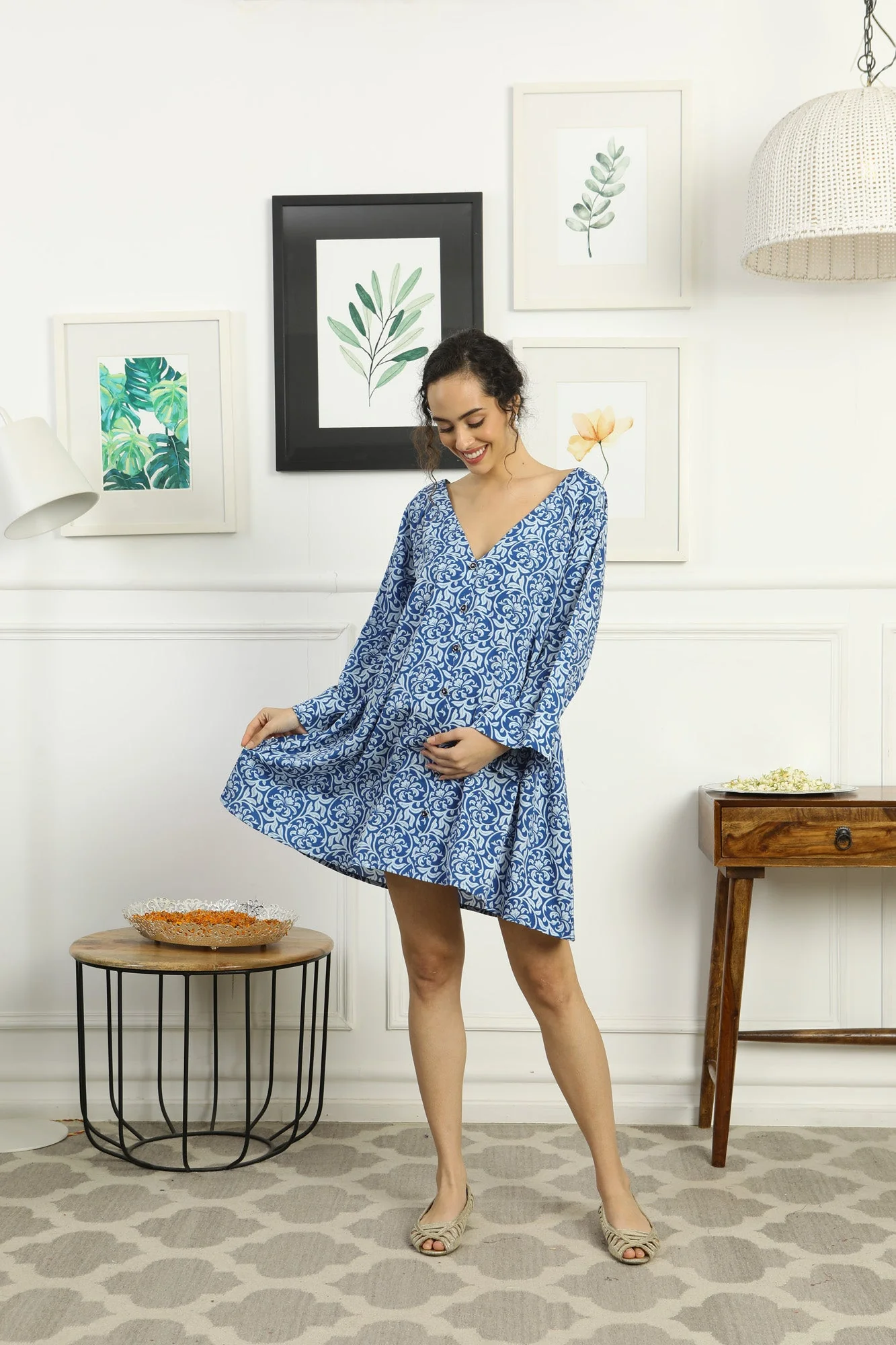 Breezy Intricate Blue Floral Maternity Knee Dress - Chenance